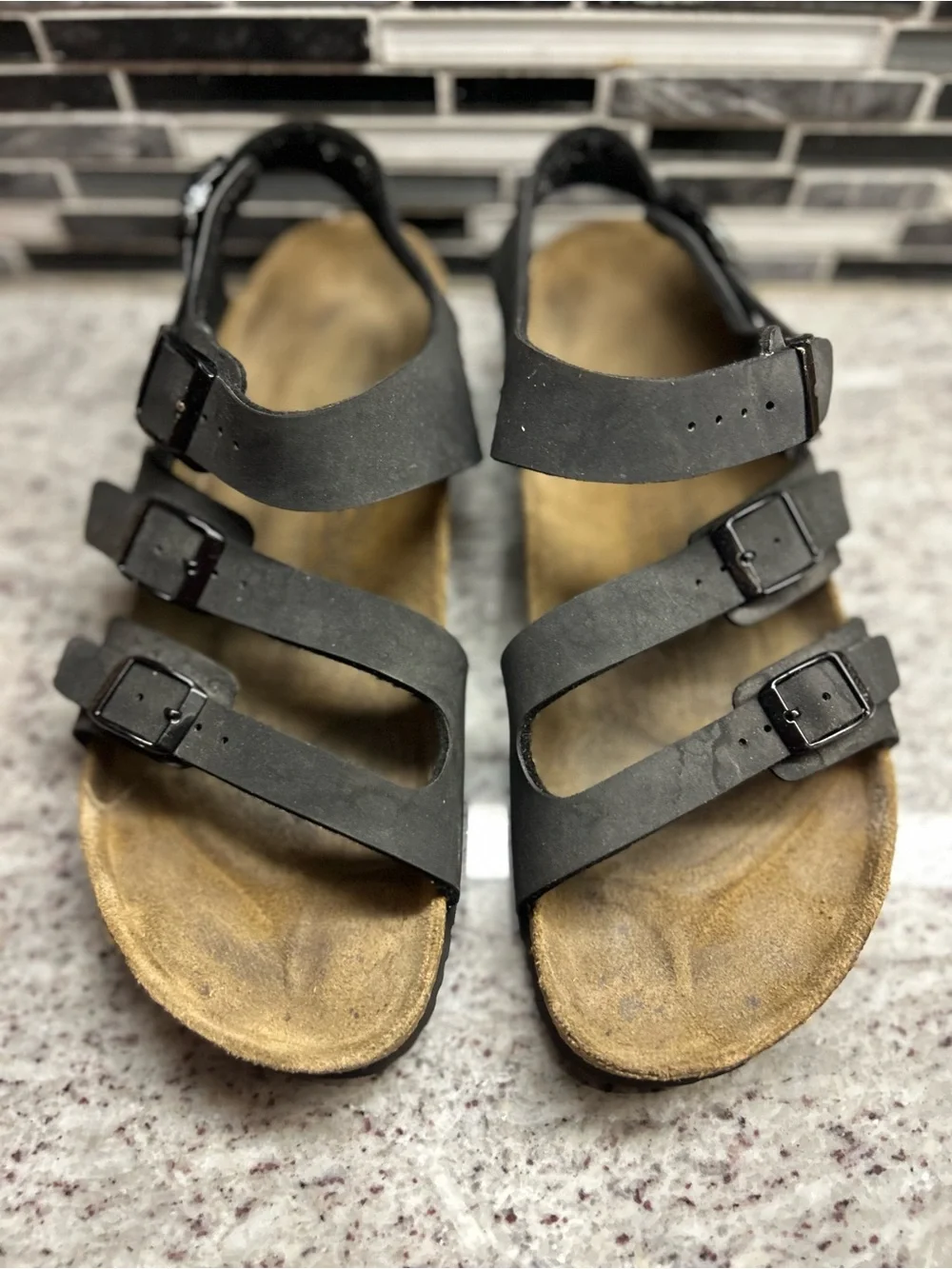 Birkenstock Birki’s Ellice triple strap Sandals women’s size 10, mens size 8